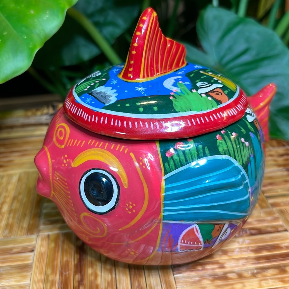 Mexican Fish Pot w Lid, handmade
